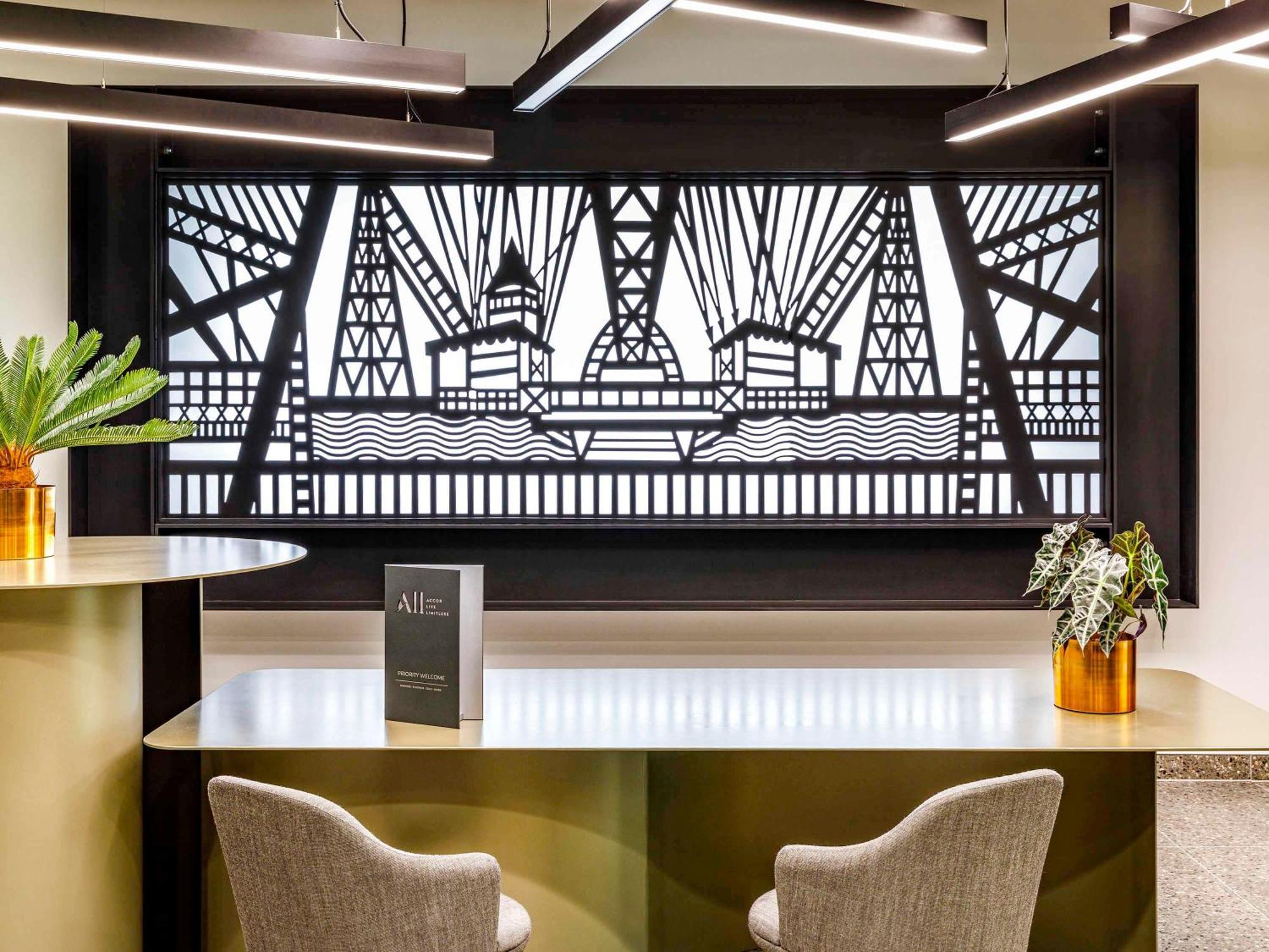 Mercure Newport Zewnętrze zdjęcie
