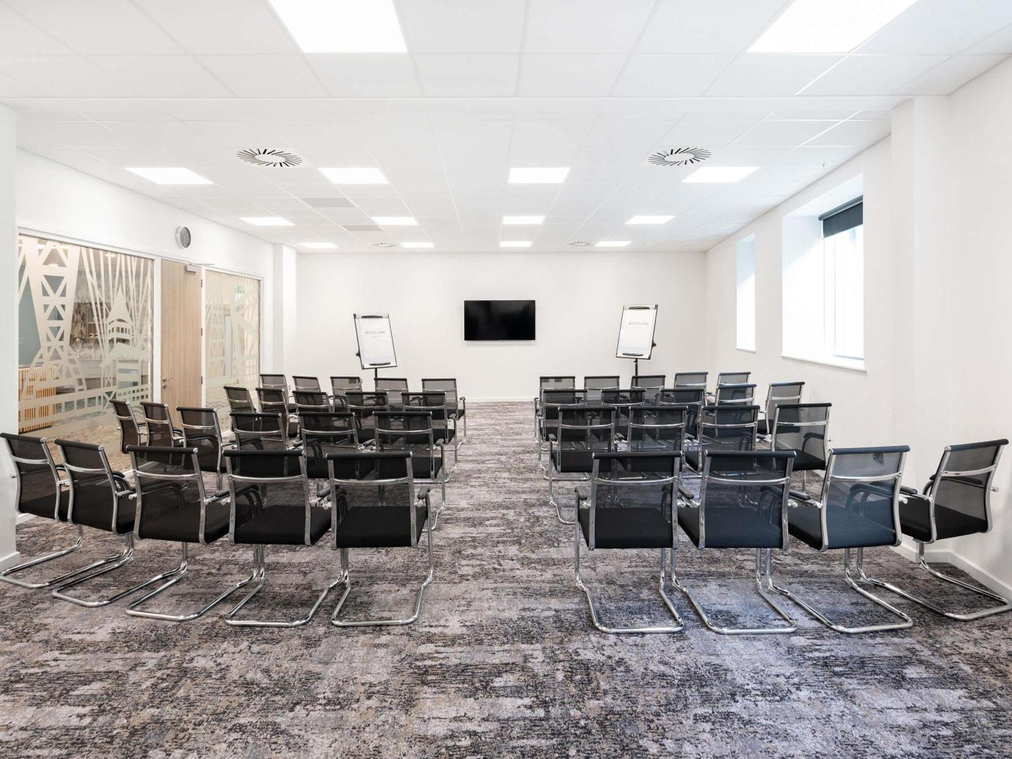 Mercure Newport Zewnętrze zdjęcie
